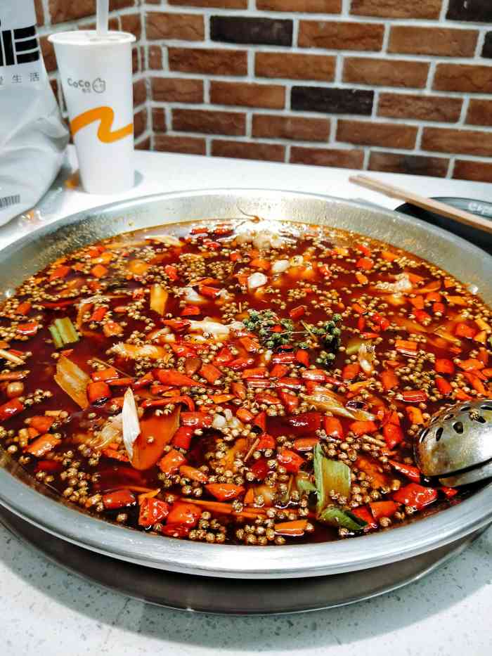 川渔郎·好吃嘴冷锅鱼(龙泉店)-"中午去的人少,这家店装修不错,冷气也