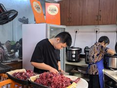 -何永光123鲜牛肉馆(1号店)