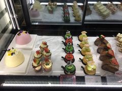 -黑草莓(重庆路店)
