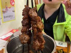 新疆果叔烤羊肉串-炒豆合作社(东四总店)