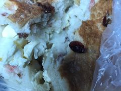 招牌三角芝士面包-Juicy Bakery(大学路店)