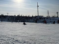 -秦皇古道滑雪场
