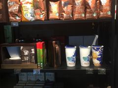 零售区-星巴克臻选(重庆大融城店)
