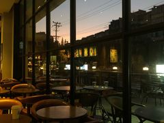 -星巴克(上海汇锦里店)