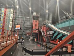 -极限PLAY运动娱乐新世界·团建派对潮玩休闲馆·室内蹦极高空游乐园