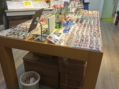 -天空之镜眼镜店蔡司依视路配镜授权零售店(望京颐堤港店)