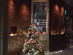 -恰餐厅及酒吧 CHAR Bar & Grill (北京丽都皇冠假日店)