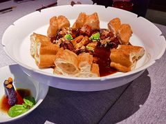 葱烧河鳗配油条-子福慧·现代淮宴(陆家嘴中心店)