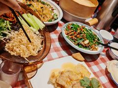 -老郑家东北春饼(龙悦居店)