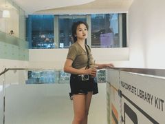 -爱雍·乌节
