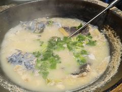 招牌柴火灶台鱼头-好灶头妈妈菜·柴火灶台鱼·千岛湖土菜地标美食