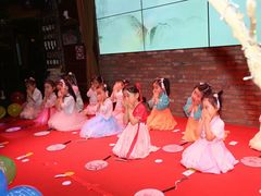 -黄浦乐烁龙鱼宝贝托育园(海潮路校区)