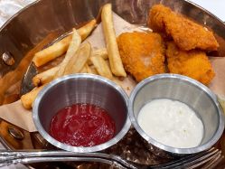 -奈尔宝·儿童乐园·亲子餐厅(鄞州万达店)