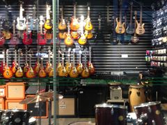 -柏斯音乐艺术中心·钢琴·吉他(世纪金源店)