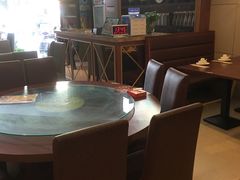 -川流不息·地道川菜·小龙虾(新松江路店)