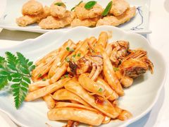 梭子蟹炒年糕-卯时·龙光雅宴·精致锡帮菜(惠山古镇店)