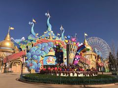 -七彩云南欢乐世界