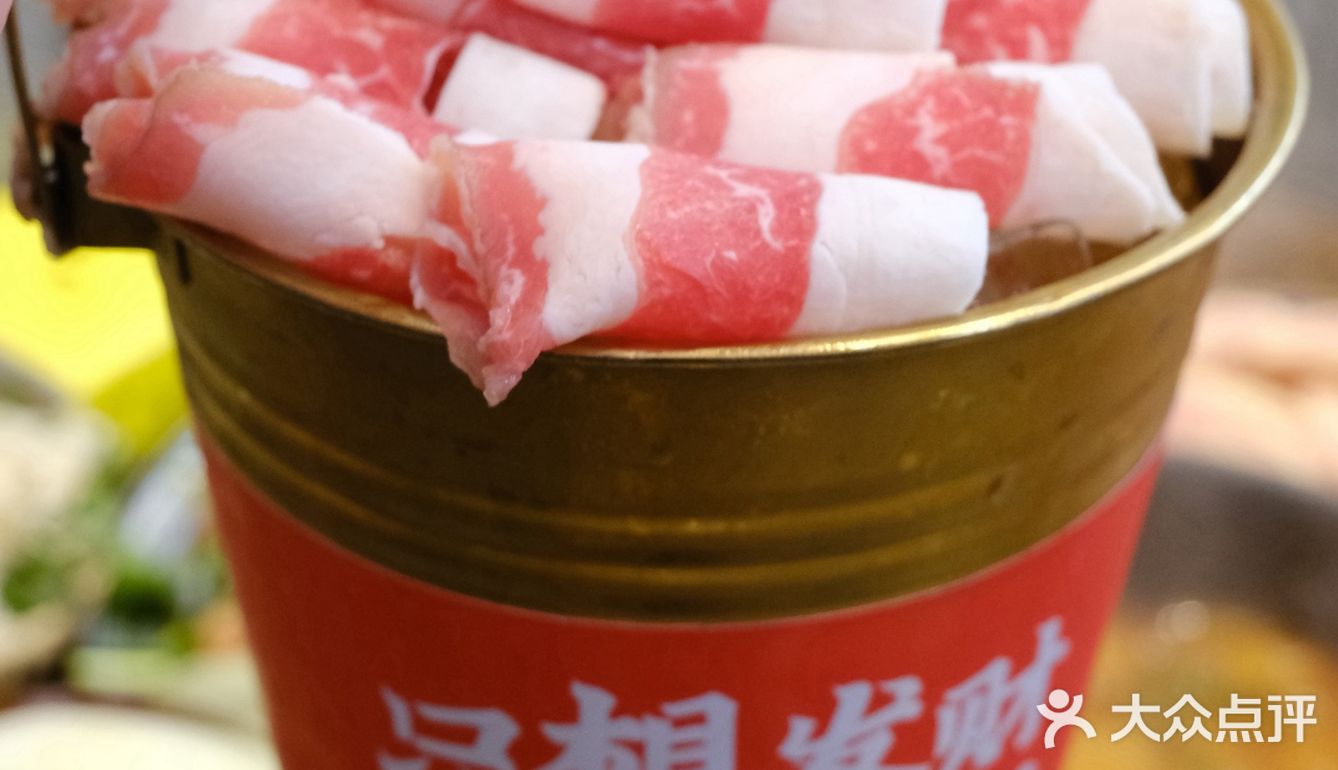 🎈 成都银泰城的打工人美食秘籍！ 🍲