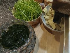 -洪氏嗨捞·猪肚鸡火锅(阳光天地店)
