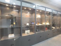 -用真奢侈品名表名包回收中心(朝阳万达店)