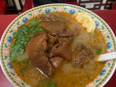 半筋半肉面-金杨拉面王小吃面馆·牛三宝面·红烧牛肉粉