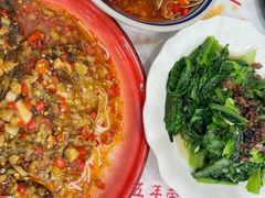 -堂瓦里·33年传统赣菜(第一街区店)