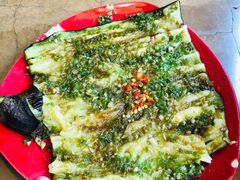 盘烤大茄-何师烧烤Pro ·江湖川菜·小龙虾·精酿(太古里旗舰店)