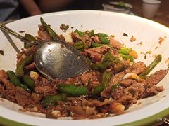 -费大厨辣椒炒肉(万家丽一店)