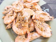 咸蛋黄炒虾-贞姨美食·老字号海鲜大排档