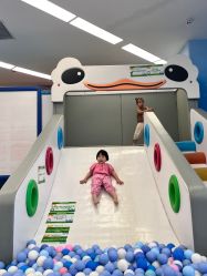 -孩子王童乐园(保定万博广场店)