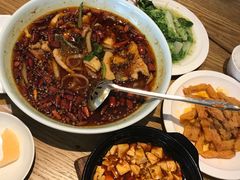 -峨嵋小镇·川菜(勒泰中心店)