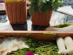 -慢丽江·云南野生菌土鸡锅(西山店)