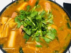 -肥汁米蘭香港米线(长宁来福士店)