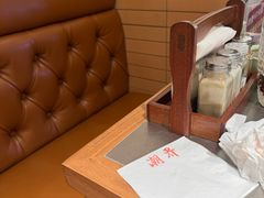 -潮界(LU·ONE凯德晶萃广场店)