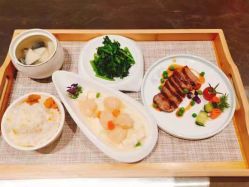 -瑞婴丽月子中心(虹桥店)