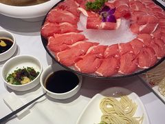 -德天肥牛海鲜火锅(城西银泰店)