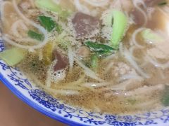 -邱芳粉店(迎宾大道旗舰店)