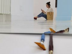 -胶囊画廊