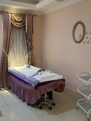 -蕾蕾美颜美容美体