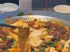 -俭寨大盘鸡·手抓肉·烧烤新疆菜(乌苏路店)