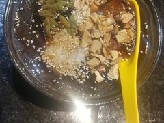 -三个四川人火锅(华联商厦店)