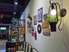 -老邻居创业餐厅(中国黄石·磁湖汇众创空间店)