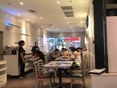 大堂-必胜客(WOW玉泉远洋店)