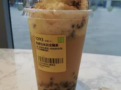 -奈雪的茶(亨特国际广场店)