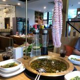 下午去的晚,服务员不是很热情,不过他们也正在吃饭