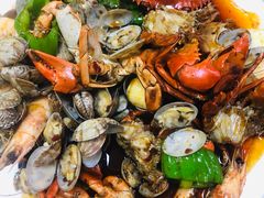 -臻鲜燕海鲜融合餐厅(金陵style店)