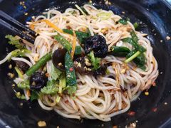 凉米线-桥香园云南过桥米线(金马碧鸡店)