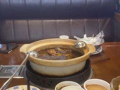-亿诣蝎府炸酱面羊蝎子火锅(酷车小镇店)