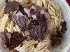 -杨记清芳牛肉拉面(宝龙广场店)