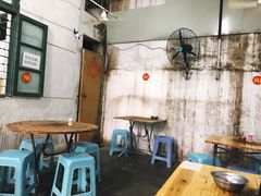 大堂-海口滨海新村143号海南老字号炒菜店